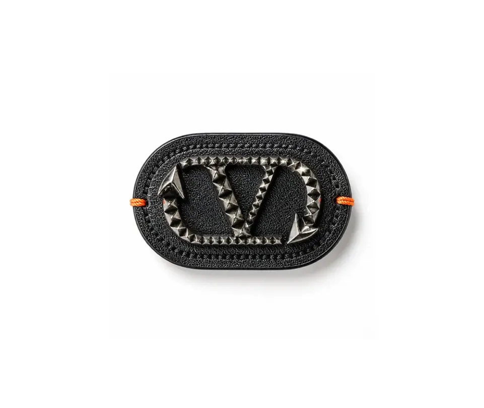 custom‑garment‑metal-leather-labels-49.jpg